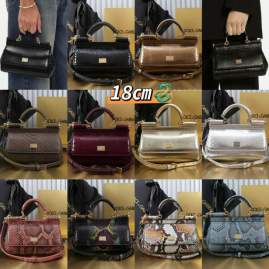 Picture of Dolce Gabbana Handbags _SKUfw222105908fw